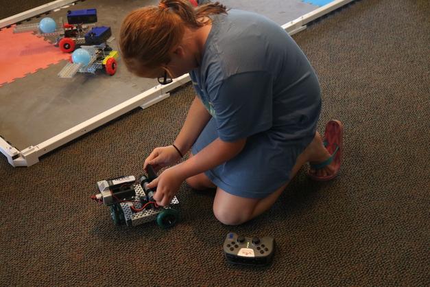 Introduction to VEX Robotics Summer Camp 2